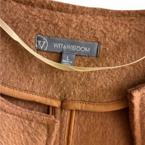 Elevated Minimalist Layering - Wit & Wisdom Cardigan - Picture 3 of 7
